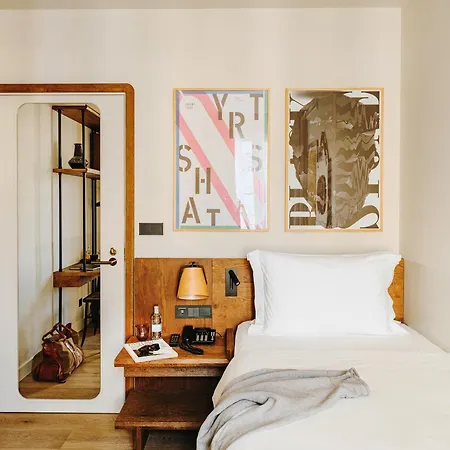 Sonder Casa Luz Barcelona