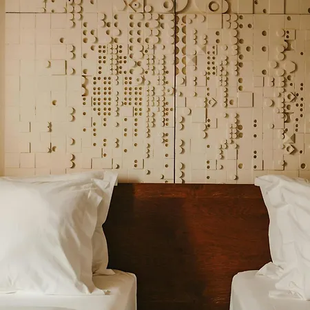 Casa Luz Placa Universitat, Sonder By Marriott Bonvoy Hotel Barcelona