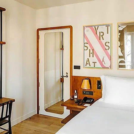 Casa Luz 4*