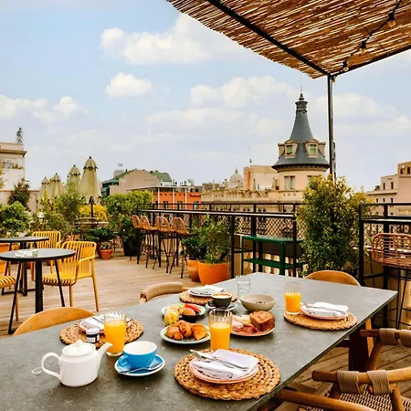 Casa Luz Placa Universitat, Sonder By Marriott Bonvoy Hotel 4*